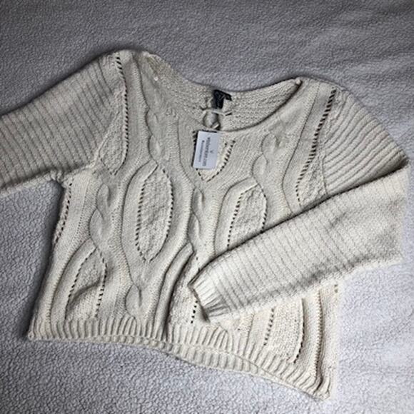 NWT Windsor ivory cream white cable ribbed knit lace up vneck sweater large - Picture 1 of 3